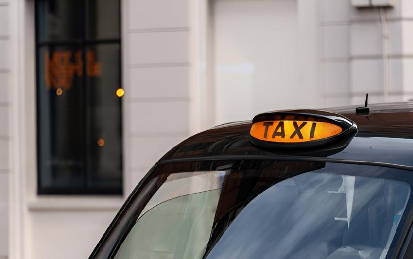 How On Time Taxi Service Makes Holiday Travel Less Stressful?