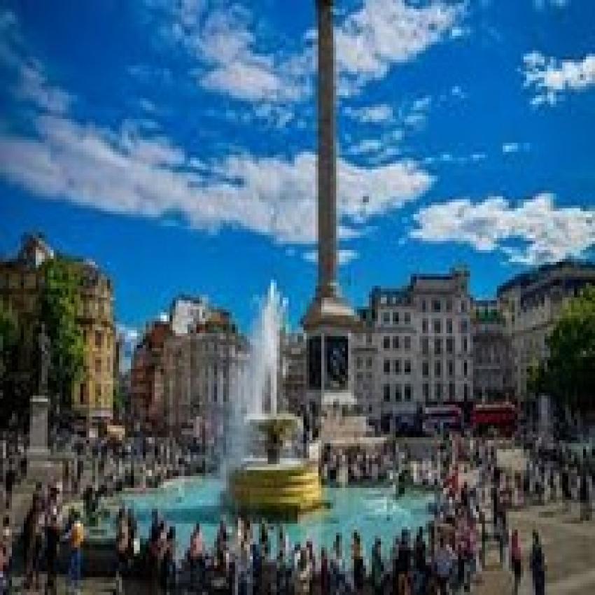 Your Ultimate UK Vacation Guide: London & Edinburgh Tips for Americans in September