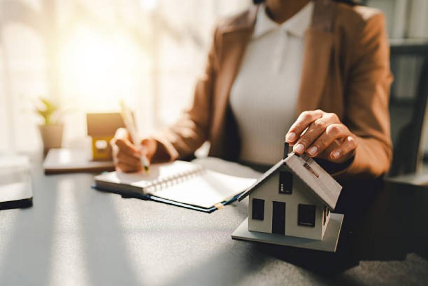 What 7 Problems a Home Buying Service Solves That You Can't Handle?