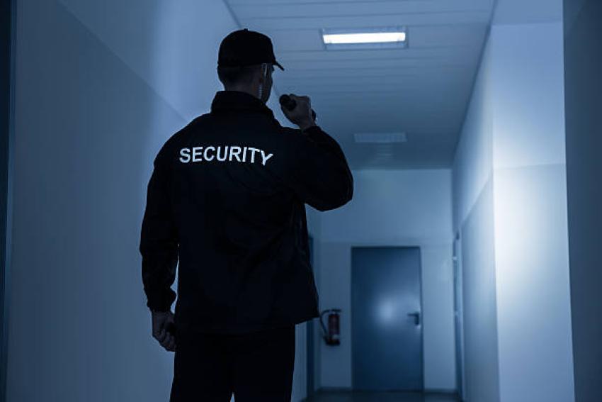 How Night Patrol Security Guard Service Protects Construction Sites
