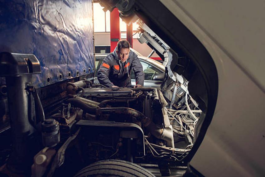 What Are the Consequences of Ignoring Minor Truck Repairs?