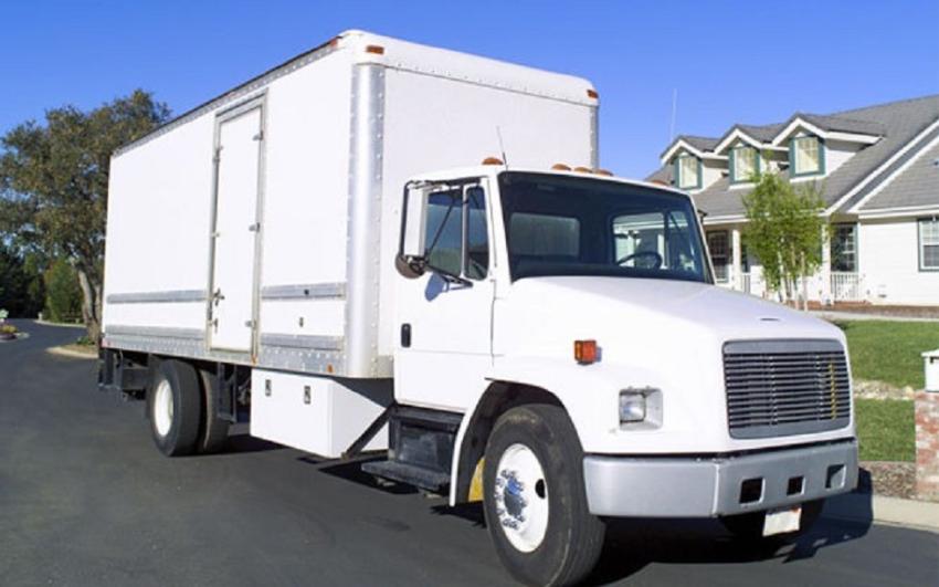 How Does a Courier and Delivery Service Handle Urgent Deliveries Fast?