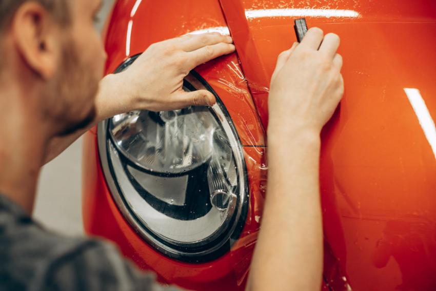4 Signs You Need Professional Car Scratch Repair in Melbourne