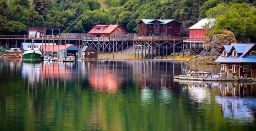 The Best Season to Book Affordable Alaska Fishing Lodges for California Travelers