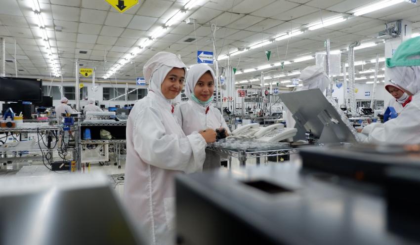 Top Design Considerations for Modern Aerospace Cleanroom Construction