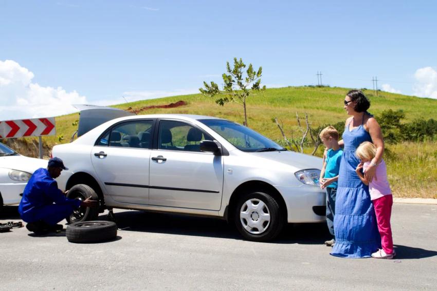 What Problems Can Our Roadside Assistance Fix on the Spot?