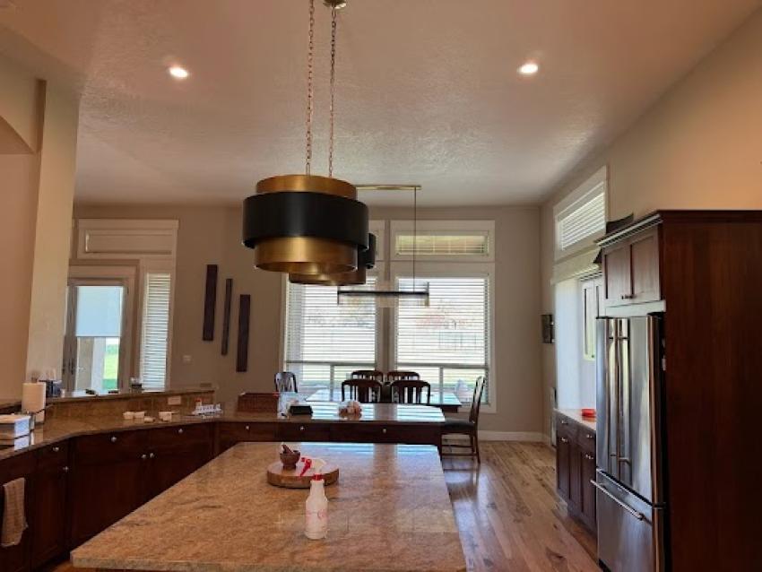 How Can You Light a Living Room Without Overhead Fixtures?