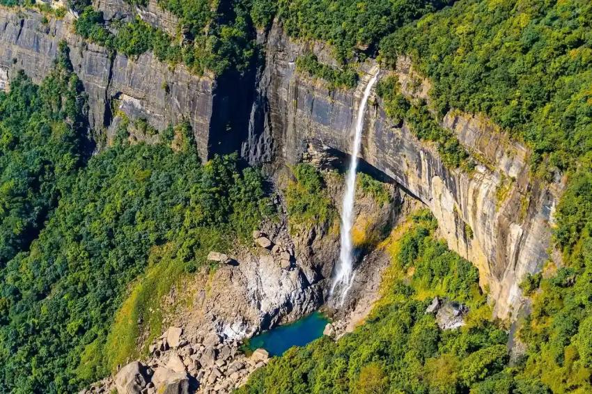 Meghalaya Tour Packages From Hyderabad – Complete Travel Guide