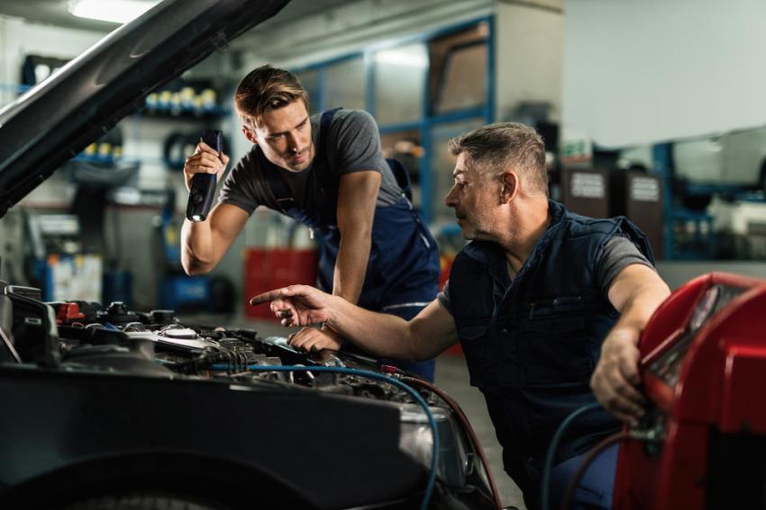 How to Choose the Right Auto Body Shop After an Accident