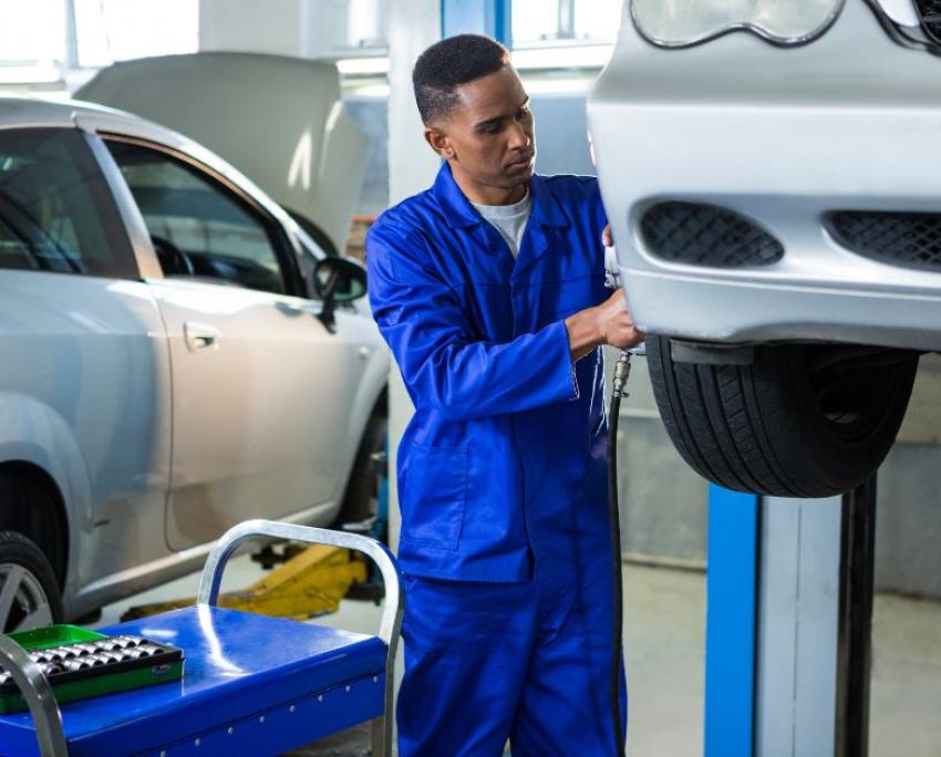 Why Every Modern Driver Needs a Specialist Car Mechanic in Their Contact List