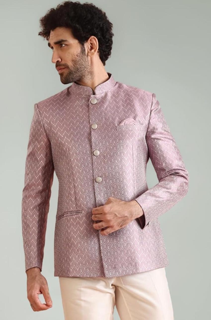 Dashing in the Cold: 10 Winter Wedding Suit Ideas for Grooms