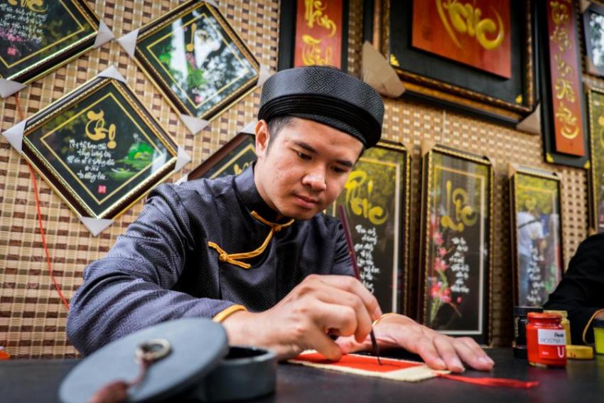 Is Vietnam Suitable for a Private and Peaceful Honeymoon Trip?