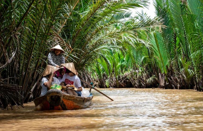 Vietnam Honeymoon Tours That Balance Cities, Beaches, and Time Together