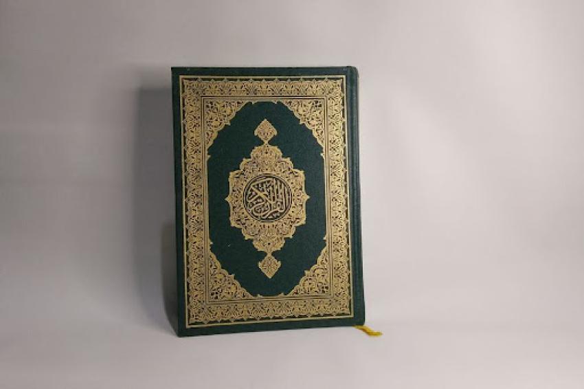How to Connect with the Quran on a Deeper