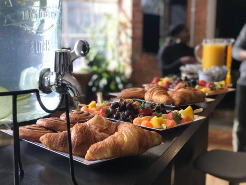 Can On-Site Brunch Catering Work for Casual At-Home Events?