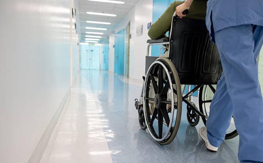 How Does Home Health Care Support Aging With Dignity?