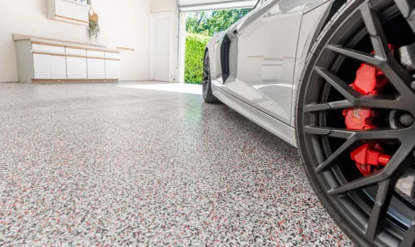 How Much Do Decorative Flake Floors Cost for Homes?
