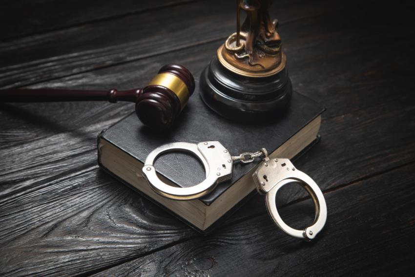 Pre-Trial vs Trial: What Criminal Lawyers in Brampton, Ontario Do