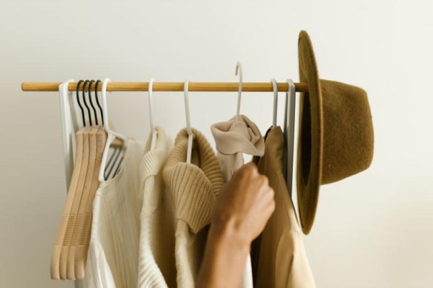 Capsule Wardrobe for Beginners: The Exact Pieces You Need to Start