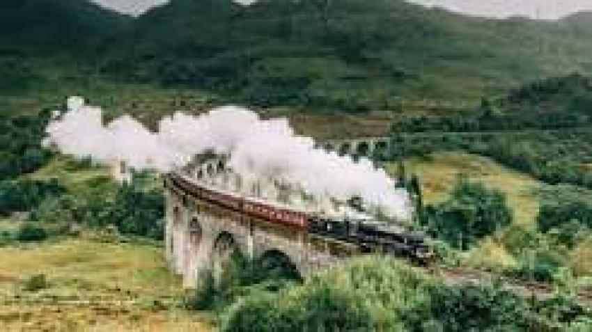 What Are Some Interesting Tourist Attractions in the UK