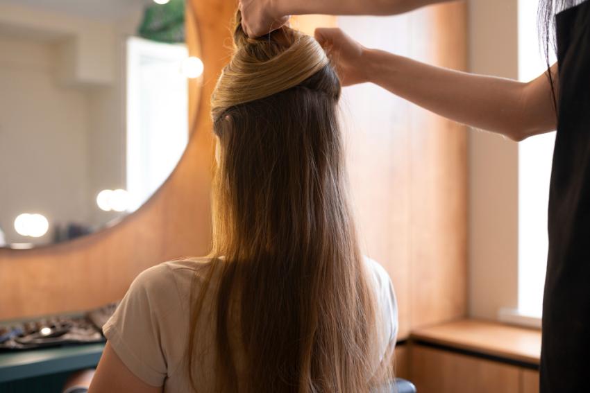 What to Expect During a Professional Haircut Appointment in Denver