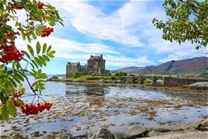 What Are Your Best Tips for Seeing Scotland on a Small Budget?