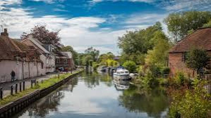 If I Were Visiting England Today, Which Places Must I See Before I Leave?